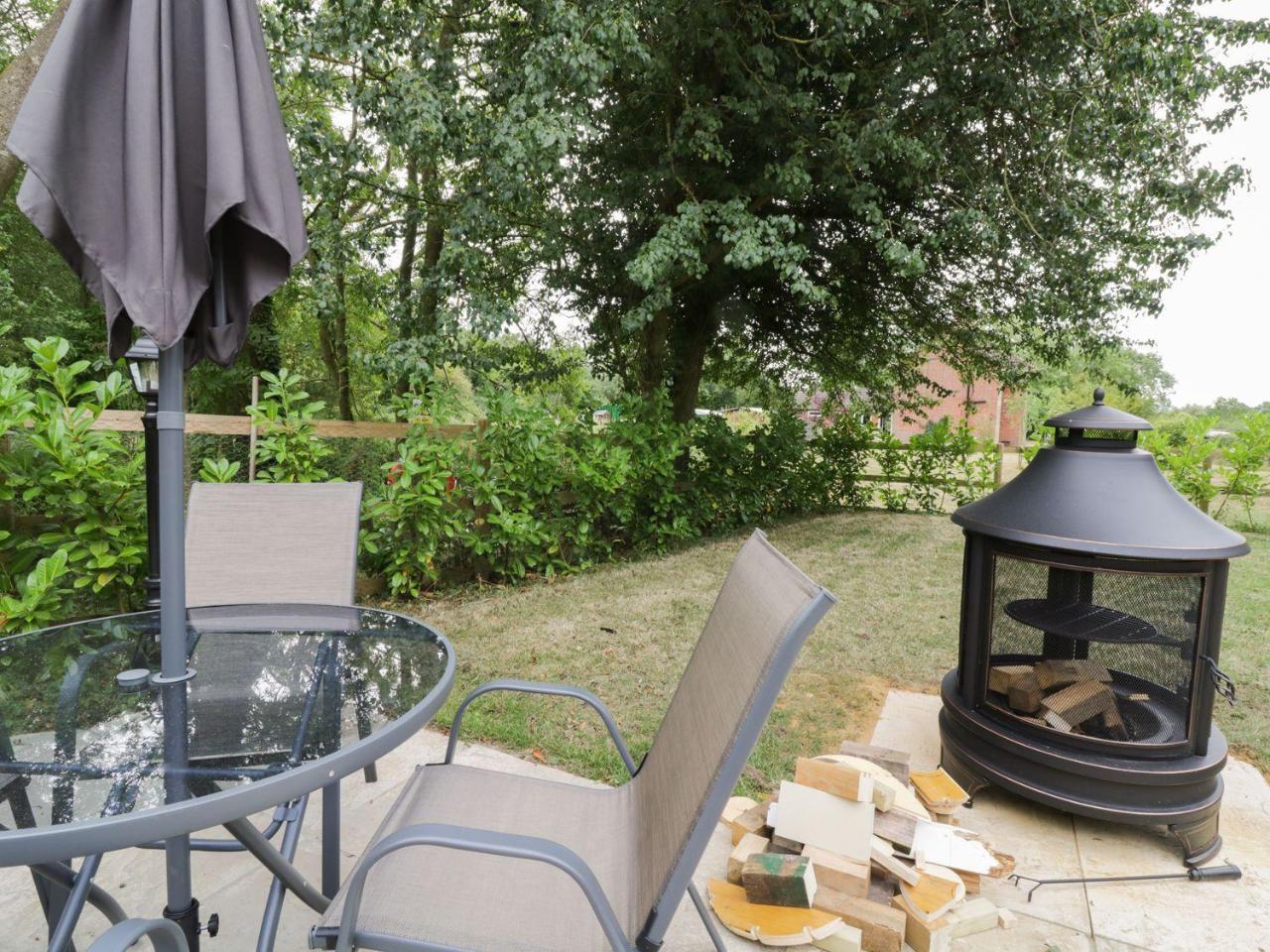 Acorn Lodge Saxmundham Eksteriør bilde
